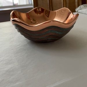 Decorative bowl